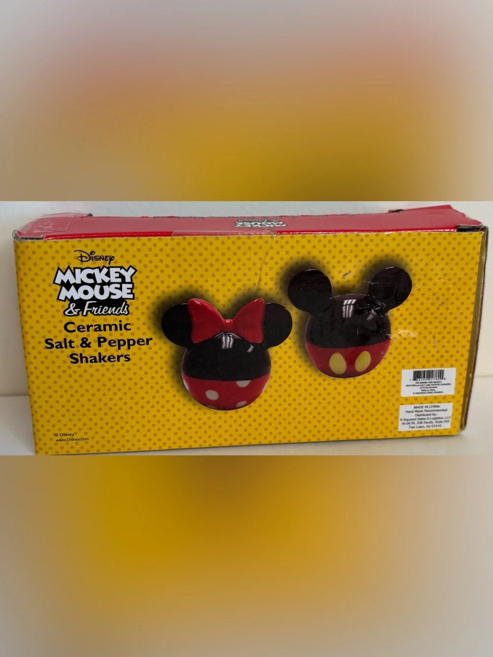 DISNEY MICKEY & MINNIE SALT & PEPPER SHAKERS